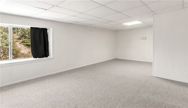 1004 22 Hills Rd, Gause, TX 77857