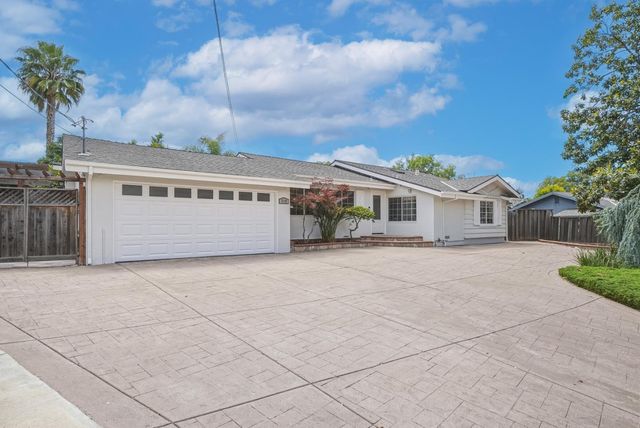 212 Saint Henry Drive, Fremont, CA 94539