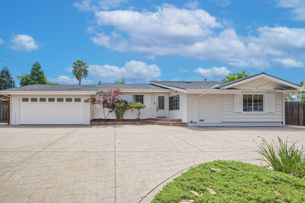 212 Saint Henry Drive, Fremont, CA 94539