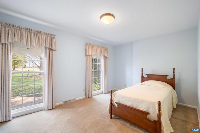 631 MONTEI DR, Earlysville, VA 22936