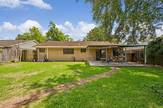 4903 Mistletoe Road, Pasadena, TX 77505