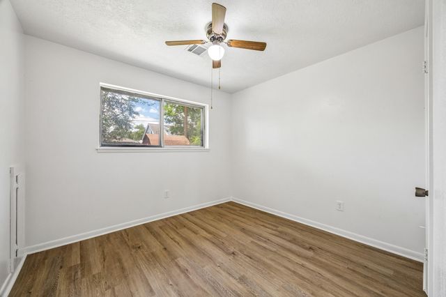 4903 Mistletoe Road, Pasadena, TX 77505