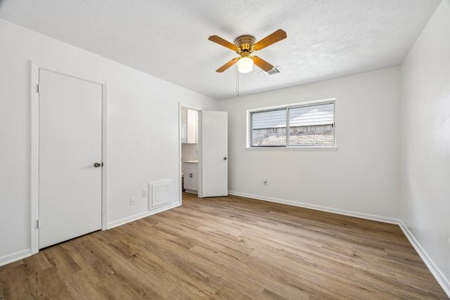 4903 Mistletoe Road, Pasadena, TX 77505