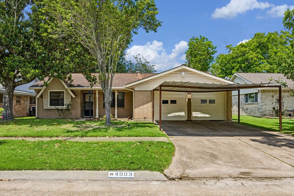 4903 Mistletoe Road, Pasadena, TX 77505