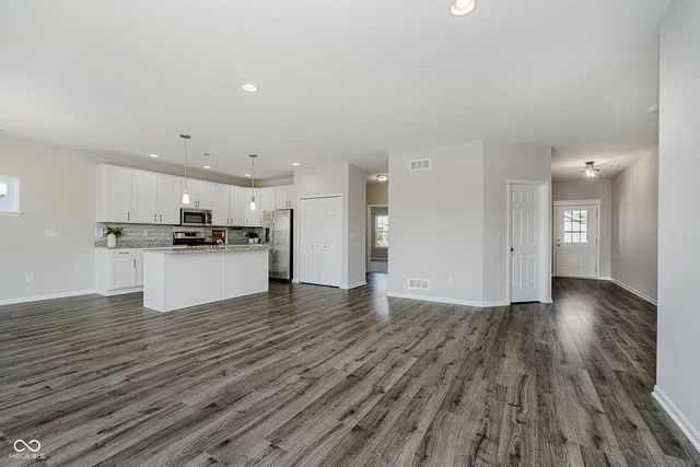 3717 River Jordan Circle, Westfield, IN 46074