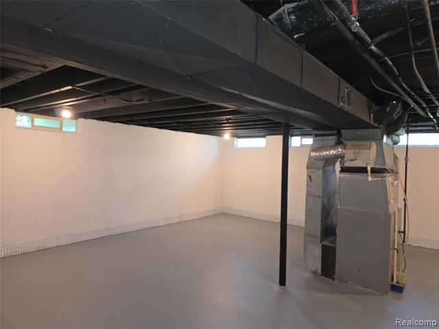 15795 Taft Street, Romulus, MI 48174