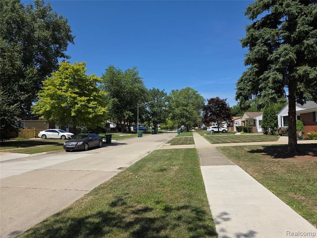 15795 Taft Street, Romulus, MI 48174