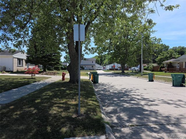 15795 Taft Street, Romulus, MI 48174