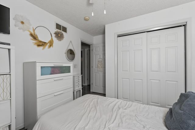 240 Brentwood Drive, Dry Ridge, KY 41035