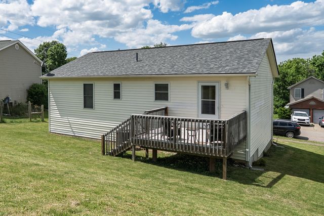 240 Brentwood Drive, Dry Ridge, KY 41035