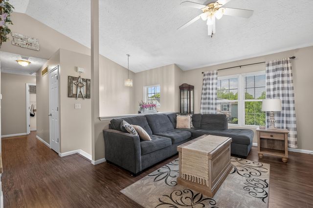 240 Brentwood Drive, Dry Ridge, KY 41035