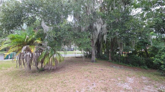 105 S COLORADO AVENUE, Deland, FL 32720