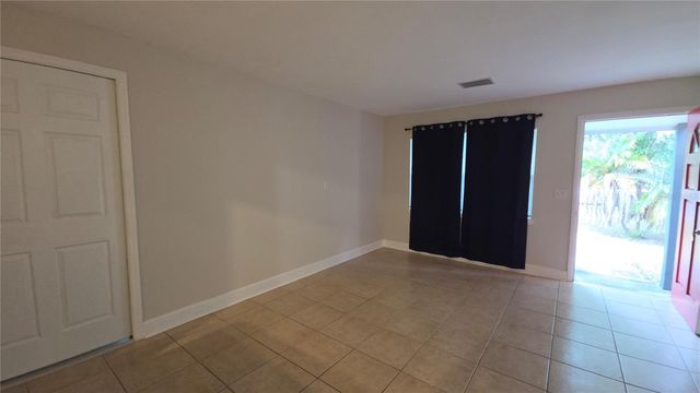 105 S COLORADO AVENUE, Deland, FL 32720