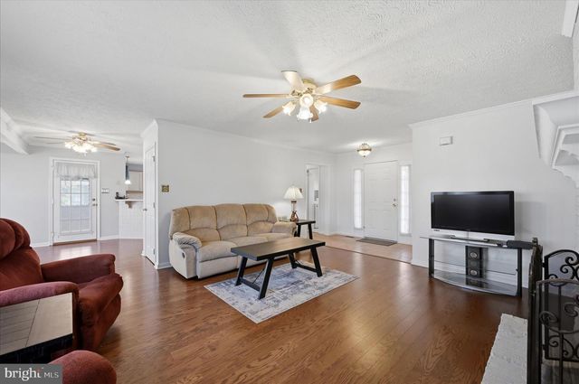 231 BENTLEY AVE, Winchester, VA 22602