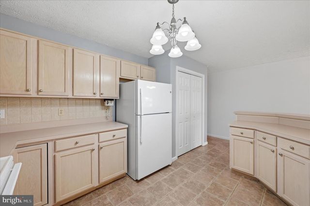 231 BENTLEY AVE, Winchester, VA 22602