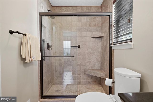 231 BENTLEY AVE, Winchester, VA 22602