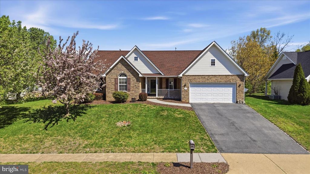 231 BENTLEY AVE, Winchester, VA 22602