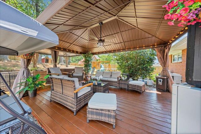 1126 Vivian AVE, Roanoke, VA 24019