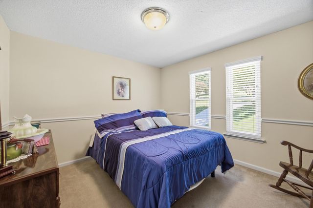 5412 Village Garden Drive, Ooltewah, TN 37363