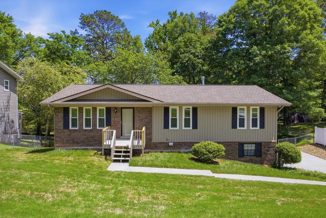 5412 Village Garden Drive, Ooltewah, TN 37363
