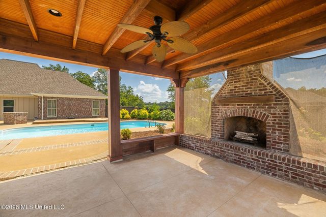 118 Flowers Lane, Brandon, MS 39047
