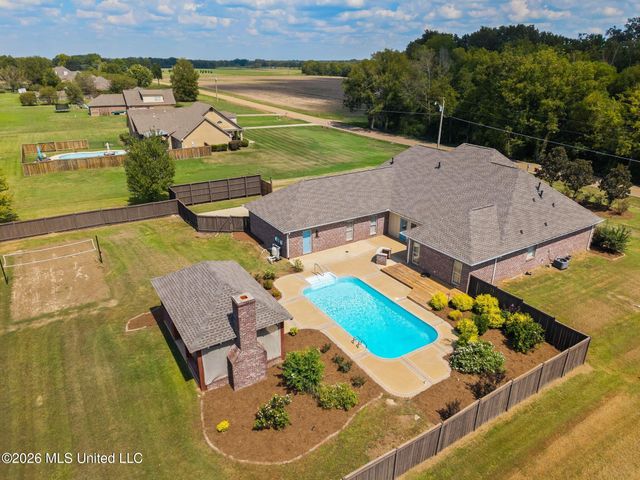 118 Flowers Lane, Brandon, MS 39047