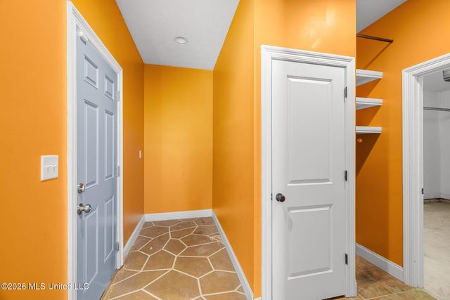 118 Flowers Lane, Brandon, MS 39047