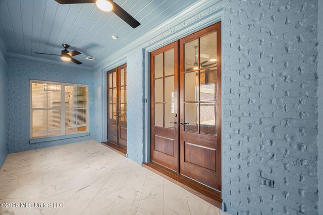 118 Flowers Lane, Brandon, MS 39047