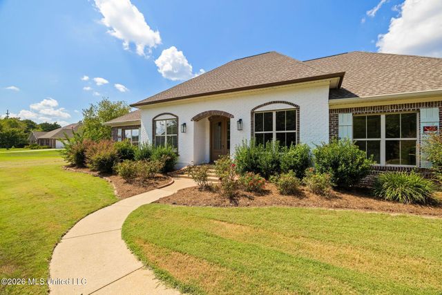 118 Flowers Lane, Brandon, MS 39047