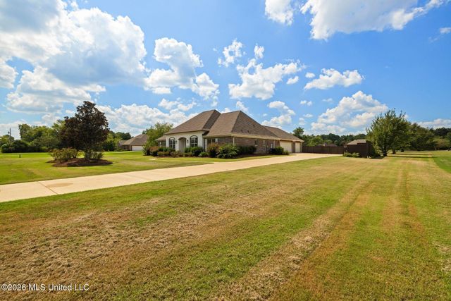 118 Flowers Lane, Brandon, MS 39047