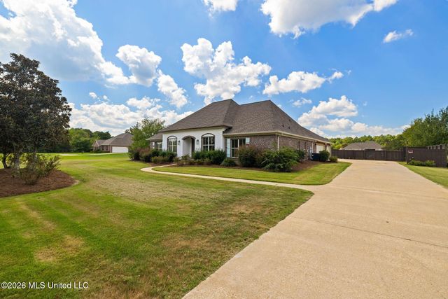 118 Flowers Lane, Brandon, MS 39047