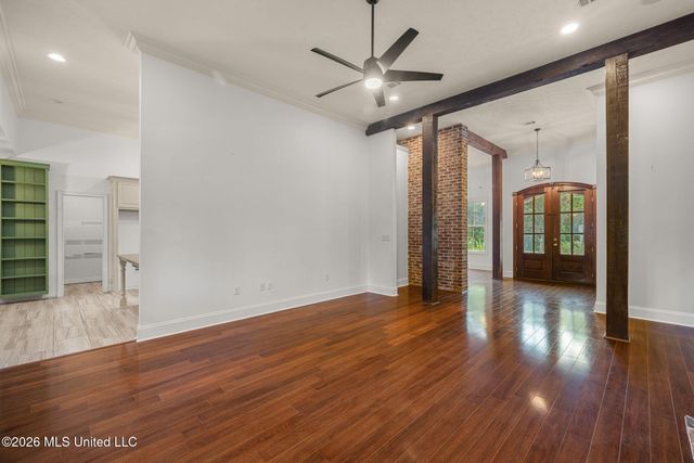 118 Flowers Lane, Brandon, MS 39047