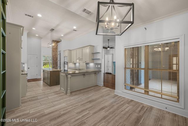 118 Flowers Lane, Brandon, MS 39047