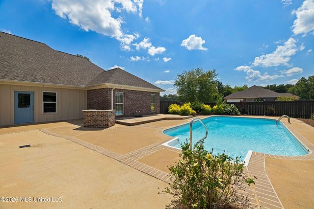 118 Flowers Lane, Brandon, MS 39047