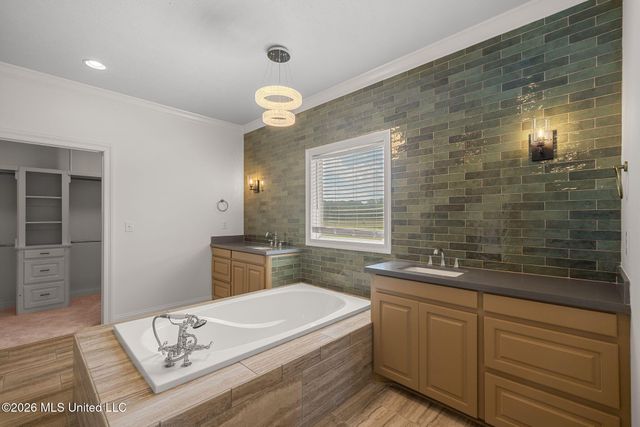 118 Flowers Lane, Brandon, MS 39047