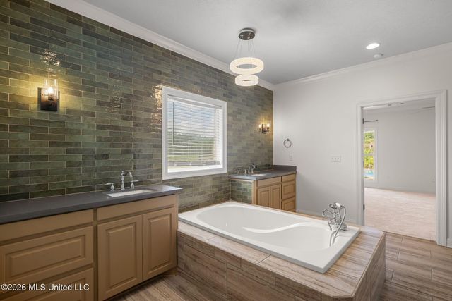 118 Flowers Lane, Brandon, MS 39047