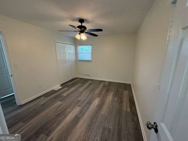 4675 Lincoln Way SW, Lilburn, GA 30047