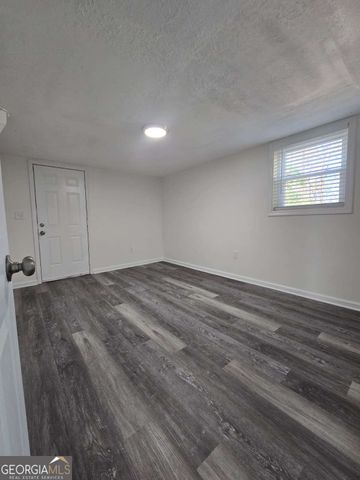 4675 Lincoln Way SW, Lilburn, GA 30047