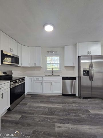 4675 Lincoln Way SW, Lilburn, GA 30047