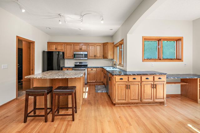 4749 S Lake Sarah Drive, Independence, MN 55359
