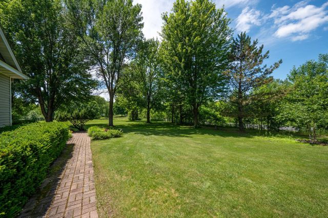 4749 S Lake Sarah Drive, Independence, MN 55359