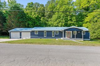 5 E Wotring Street, Rossville, GA 30741