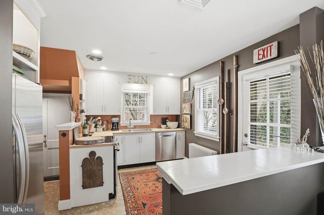 931 MARTHA AVE, Lancaster, PA 17601