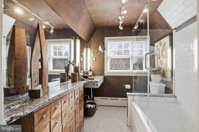 931 MARTHA AVE, Lancaster, PA 17601