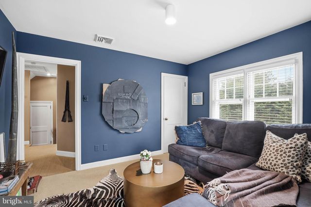 931 MARTHA AVE, Lancaster, PA 17601