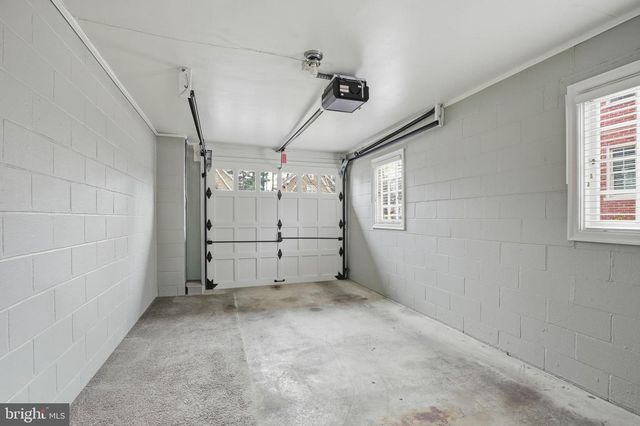 931 MARTHA AVE, Lancaster, PA 17601