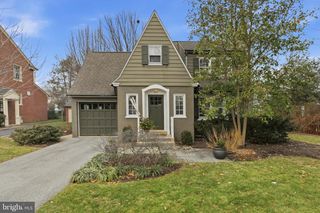 931 MARTHA AVE, Lancaster, PA 17601