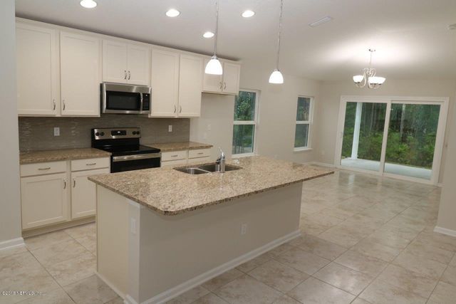 86467 MOONLIT WALK Circle, Yulee, FL 32097