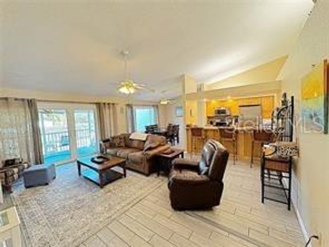 404 HIDDEN HARBOUR DRIVE 404, Indian Rocks Beach, FL 33785