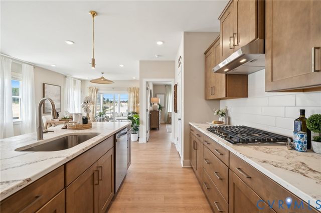 6700 Oasis Breeze Ln, Midlothian, VA 23113